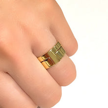 将图片加载到图库查看器,Puzzle Gold Ring