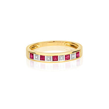 将图片加载到图库查看器,9ct Diamond & Ruby Ring