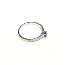 Load image into Gallery viewer, Sapphire Solitaire Ring
